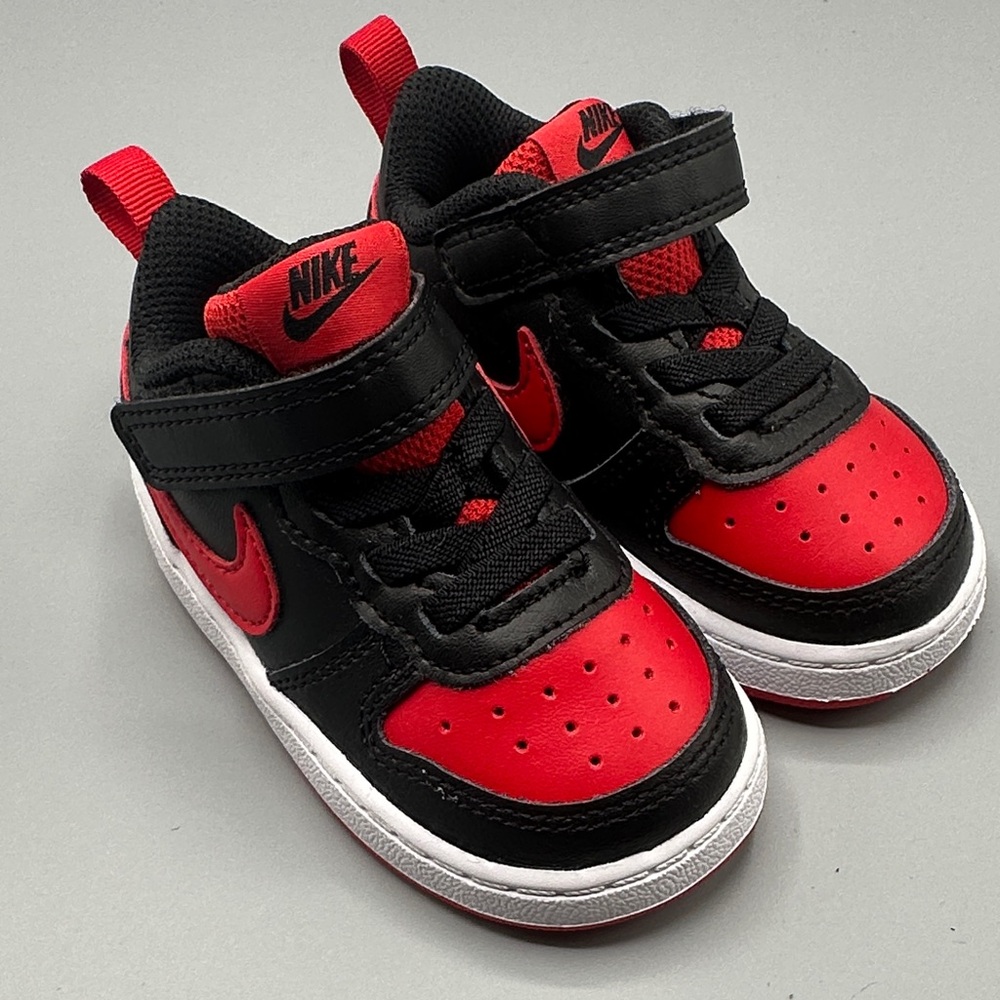 Nike Baby Boy's Court Borough Low Red/White 5 Toddler